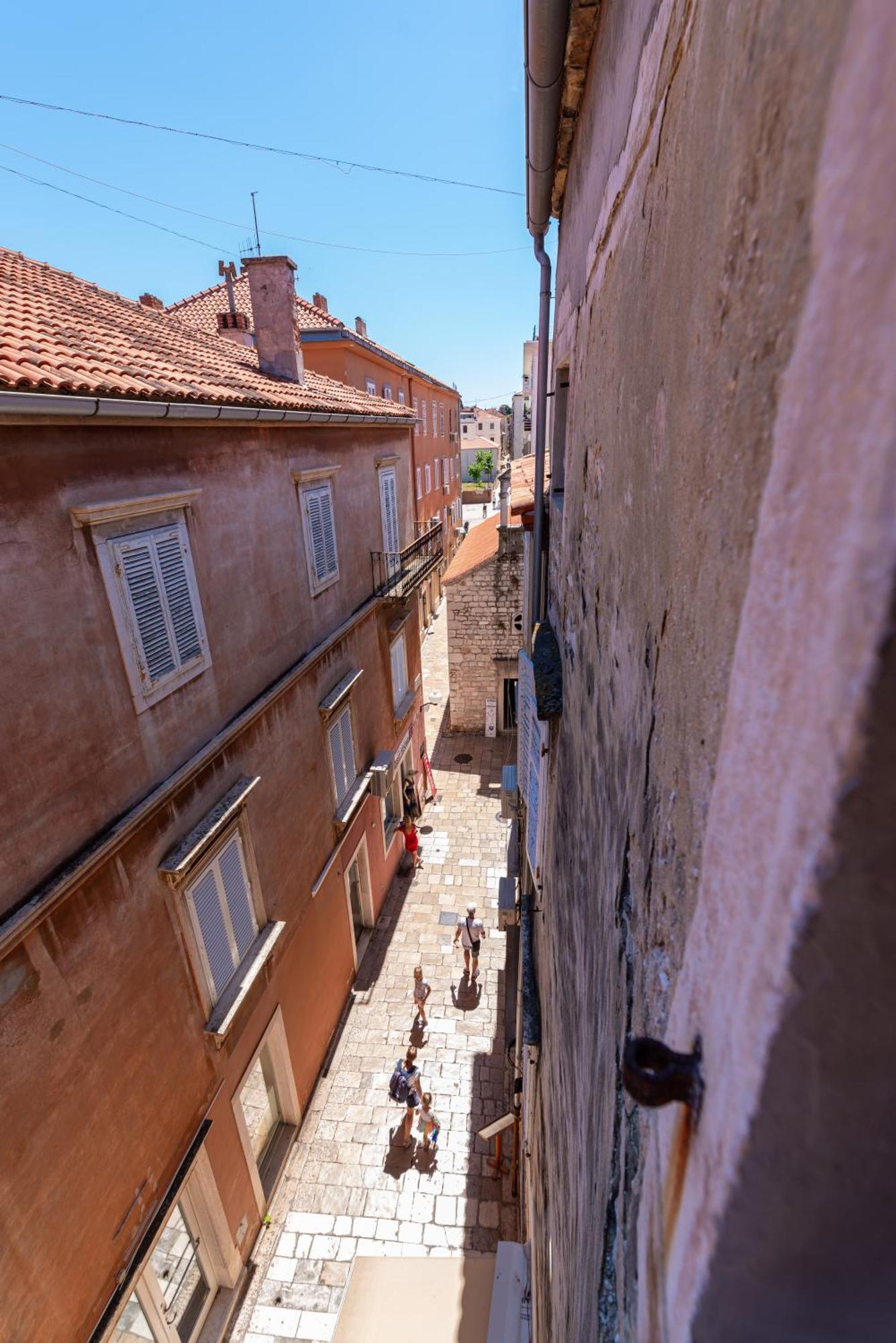 Timeless Antique Old Town With Terrace Apartment Zadar Luaran gambar