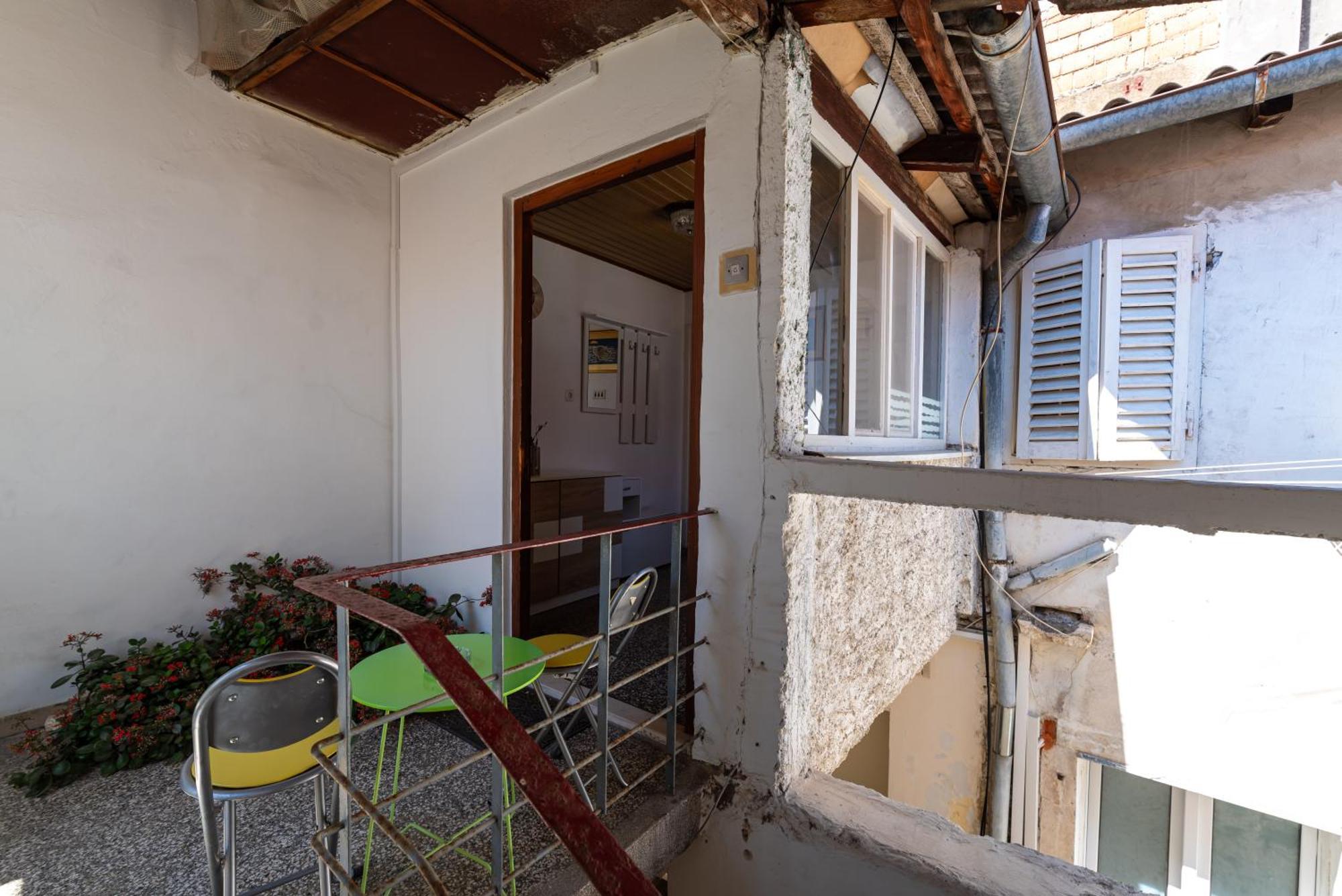 Timeless Antique Old Town With Terrace Apartment Zadar Luaran gambar