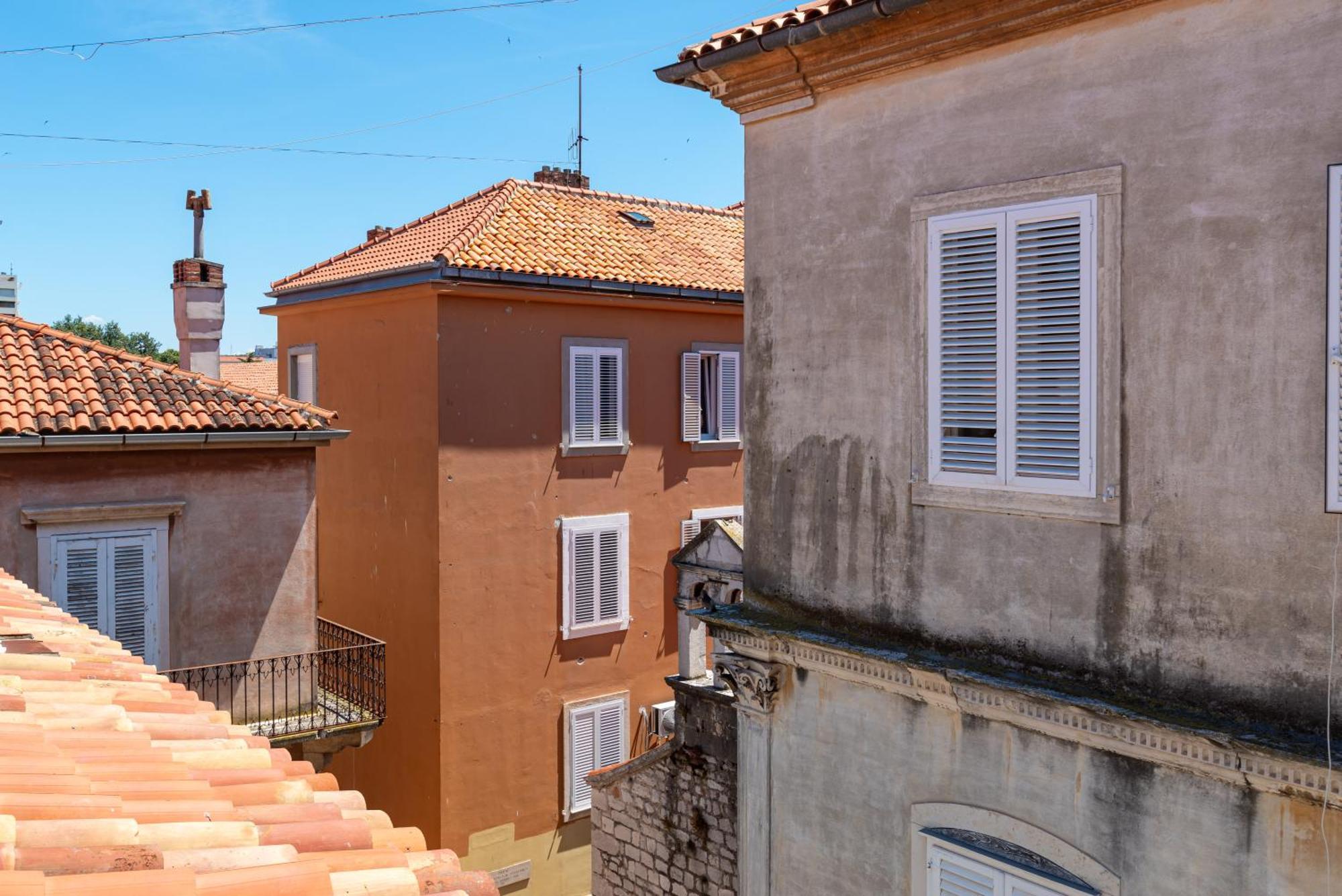 Timeless Antique Old Town With Terrace Apartment Zadar Luaran gambar